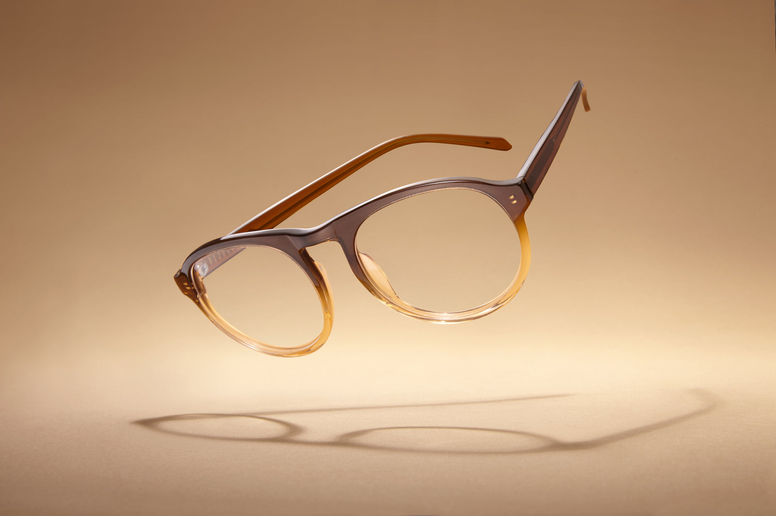 How Z Clear Paste Strengthens Glasses